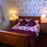 Midway Guest House