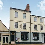 Minster Hub - 2 Min Walk 2 Minster!