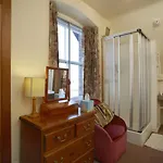 Fourposter Lodge