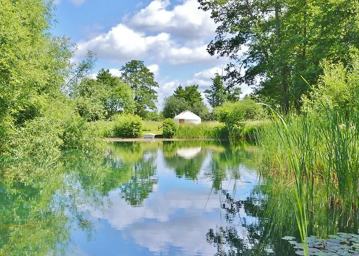 Acorn Glade Glamping