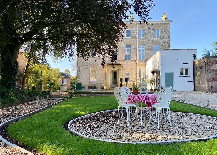 Railway House York By Chateau Anna