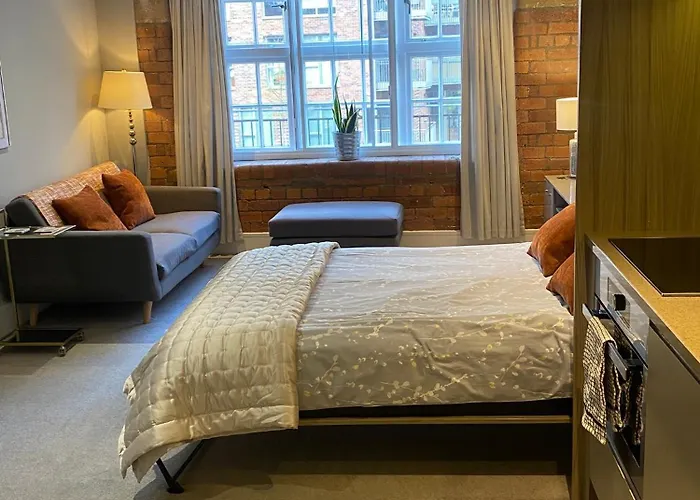 Perfect Apartment In Central York