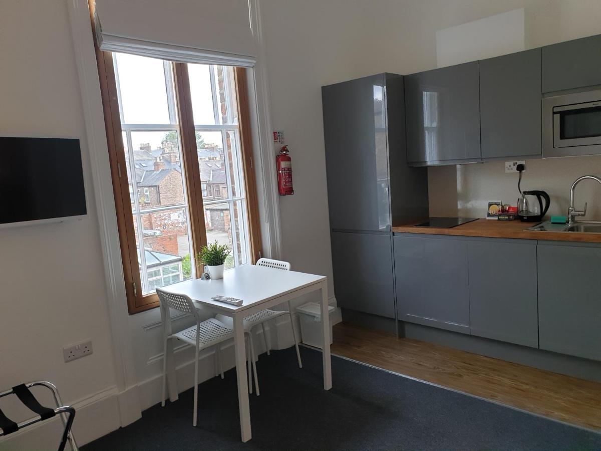 Aparthotel Mcmillan House Studio 3*