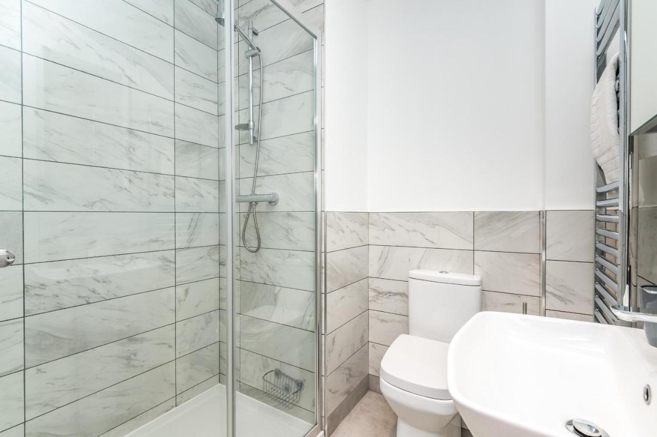 Apartment Pass The Keys Modern, Light And Airy 2 Bed Apt With Free Parking York
