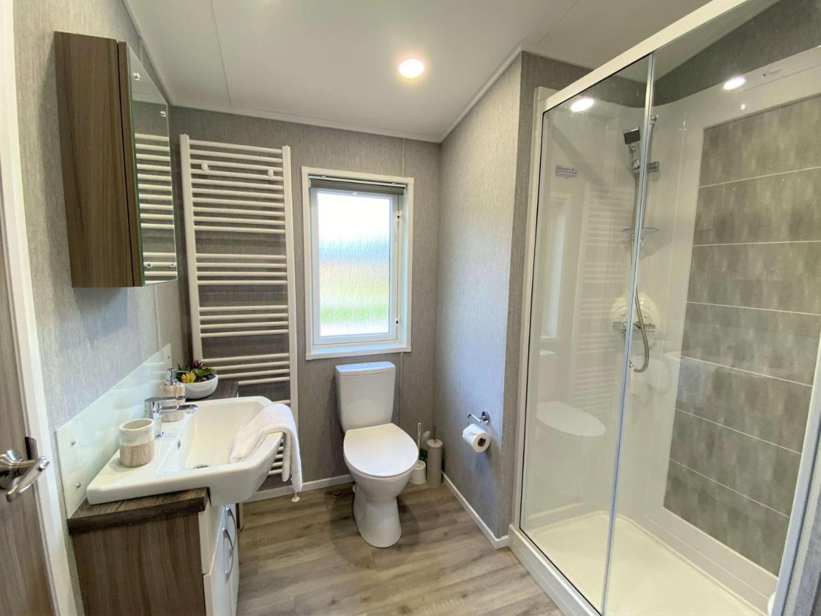The Yorkshire Burrow With Hot Tub Holiday home *