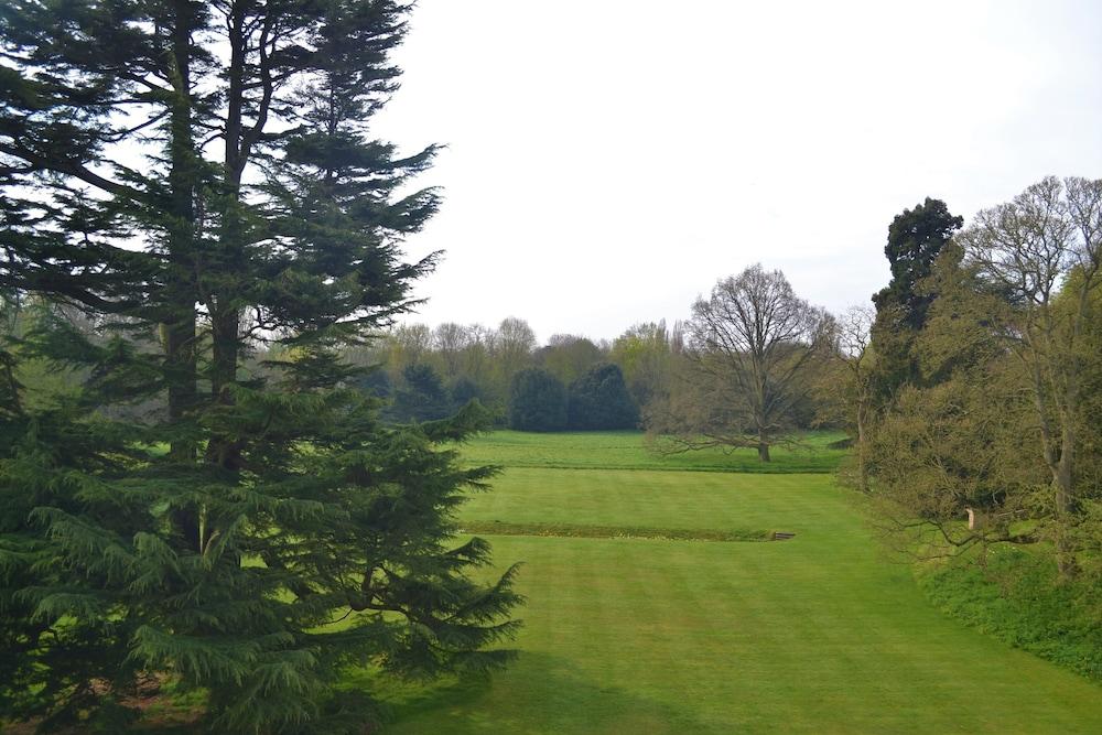 Middlethorpe Hall &
