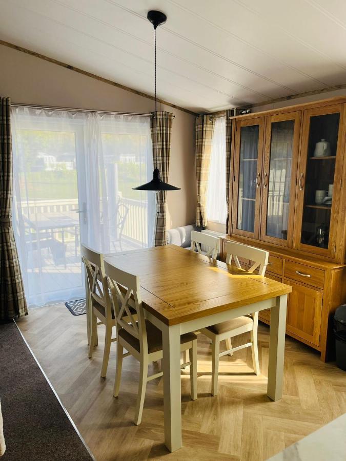 Hawthorne With Hot Tub Holiday home *
