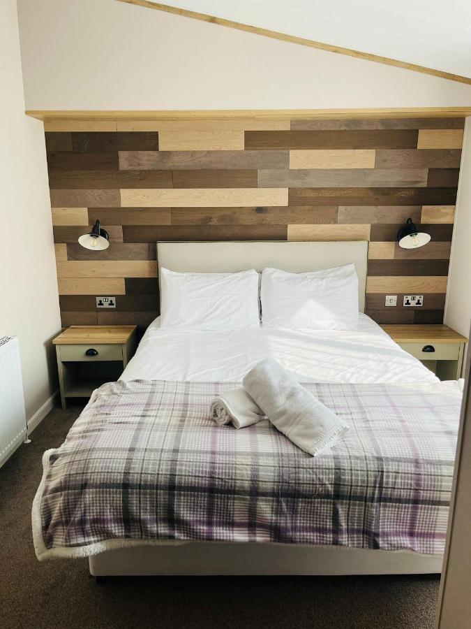Holiday home Hawthorne With Hot Tub *