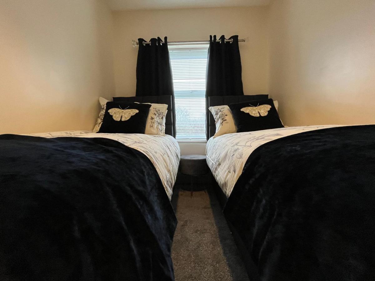 Apartment Centre 2 Bedroom Renovated Flat, 8 Escrick Street