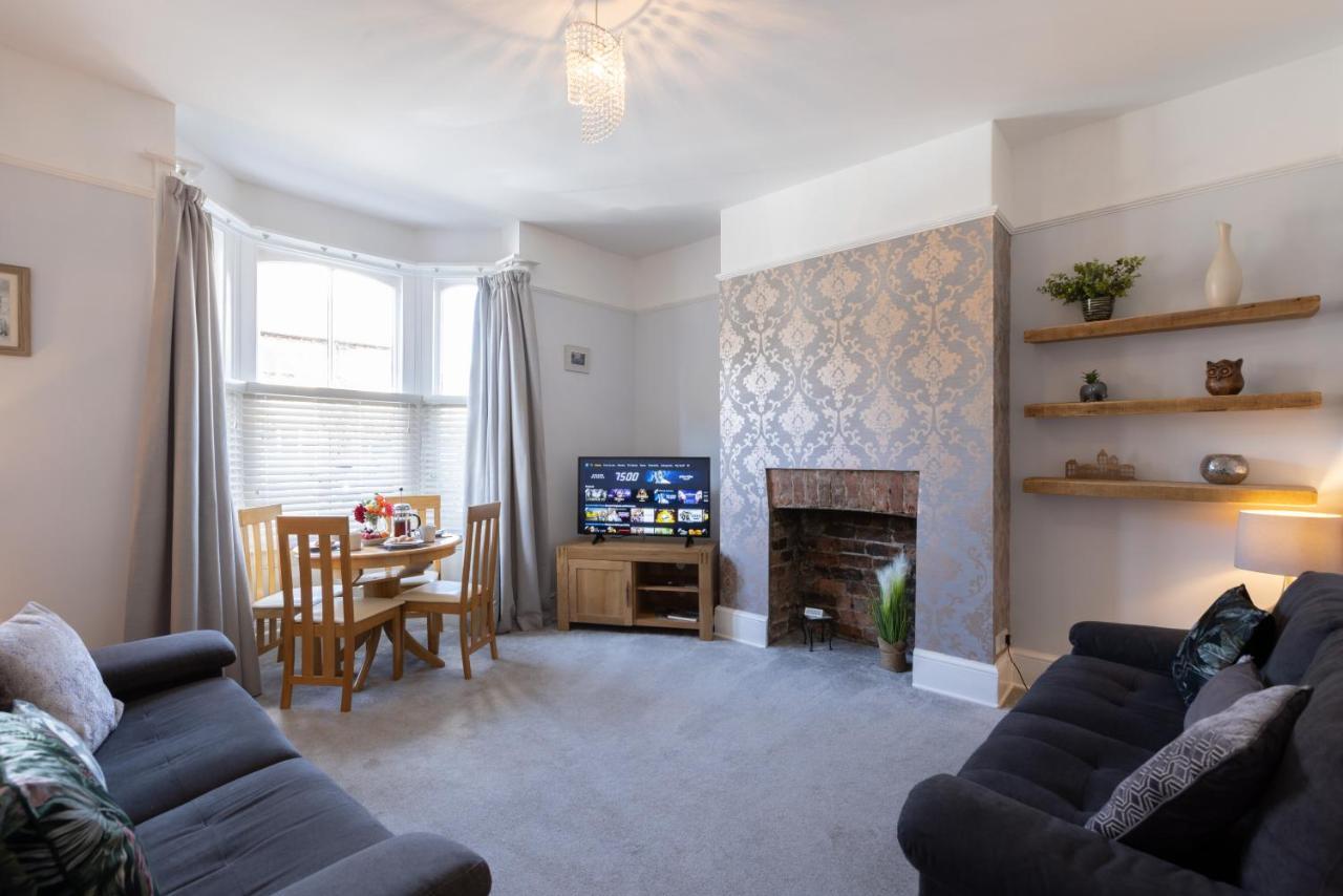 Bootham 32 - Free Parking - Five Minute Walk To Minster * York