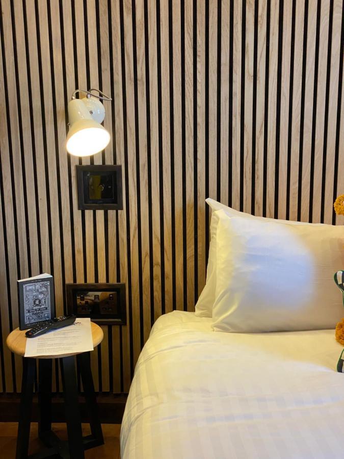 Hotel The 3*
