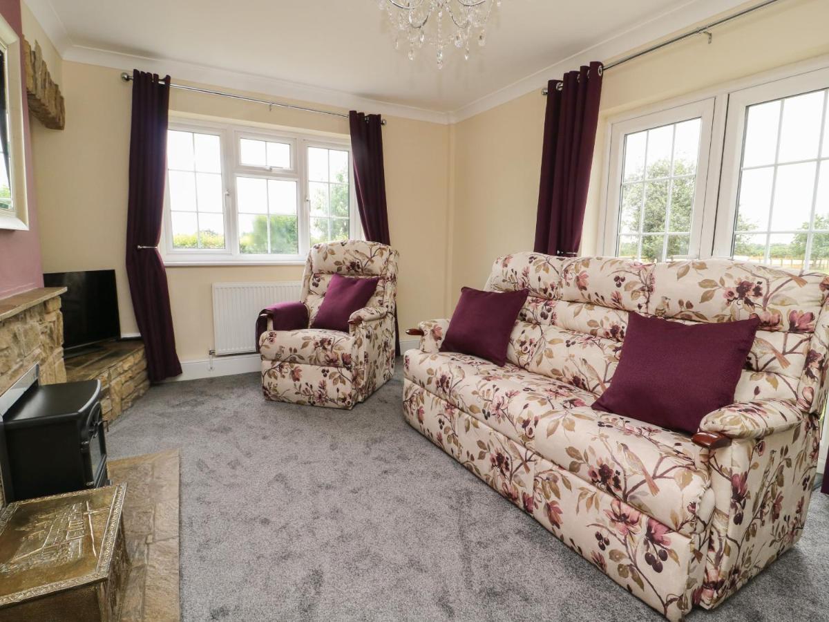 Holiday home 2 Crosslands York
