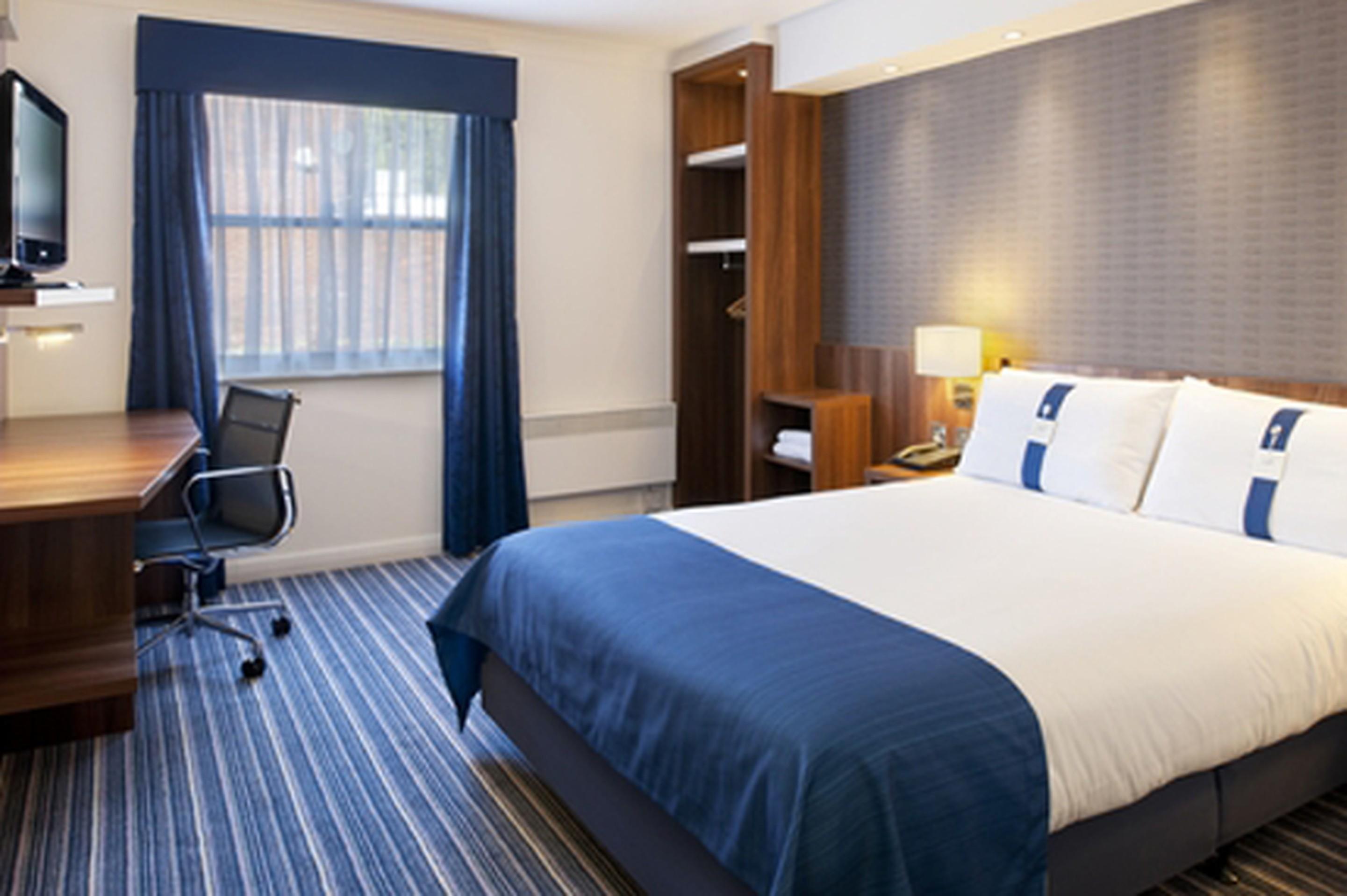 Express By Ihg Hotel 3*