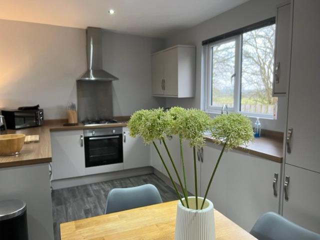 Lakeview Supreme With Hot Tub * York
