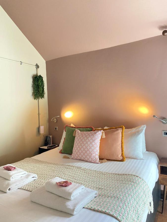 Hotel The