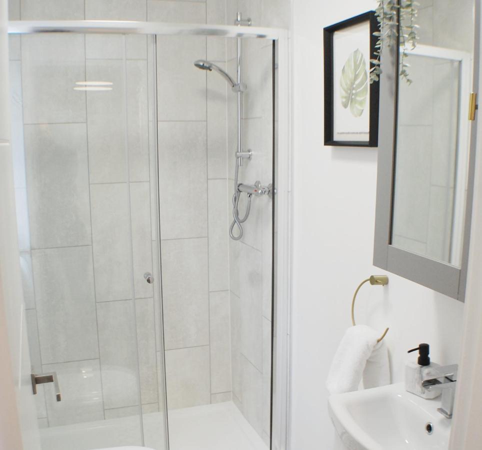 Townhouse With Private Parking Holiday home