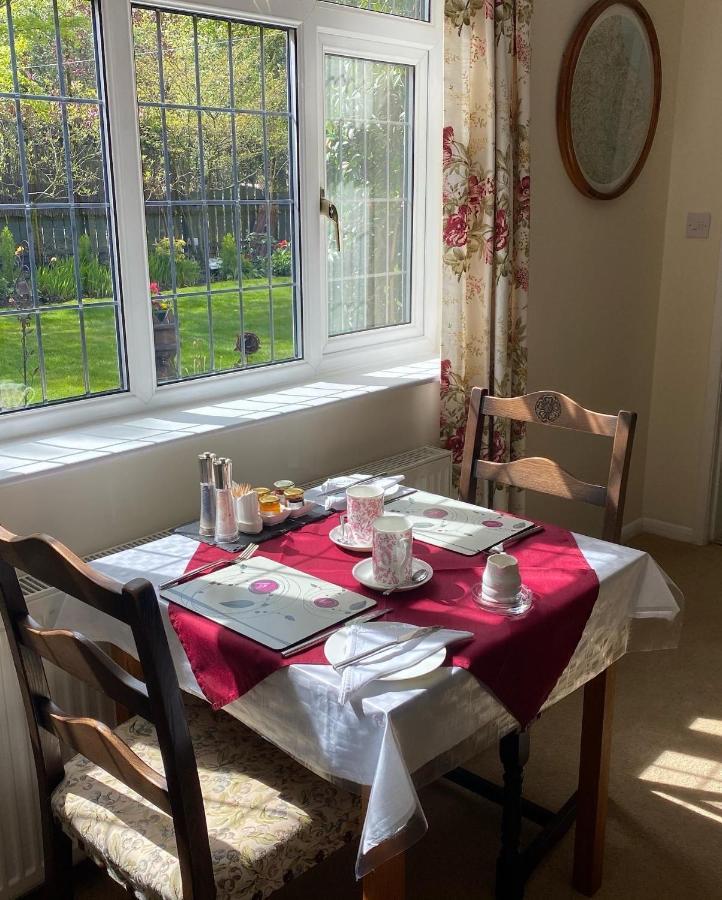 Grove House Bed & Breakfast 4*