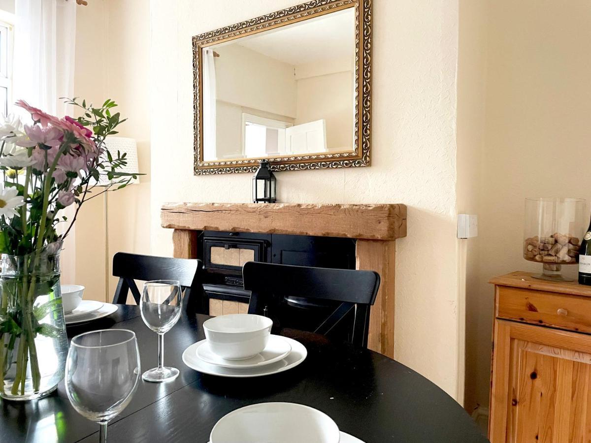 The Neville - Quaint Victorian With Free Parking * York