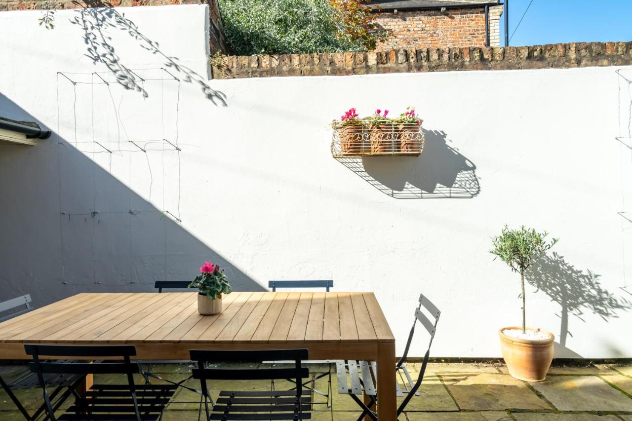 Holiday home 21 Scarcroft Road