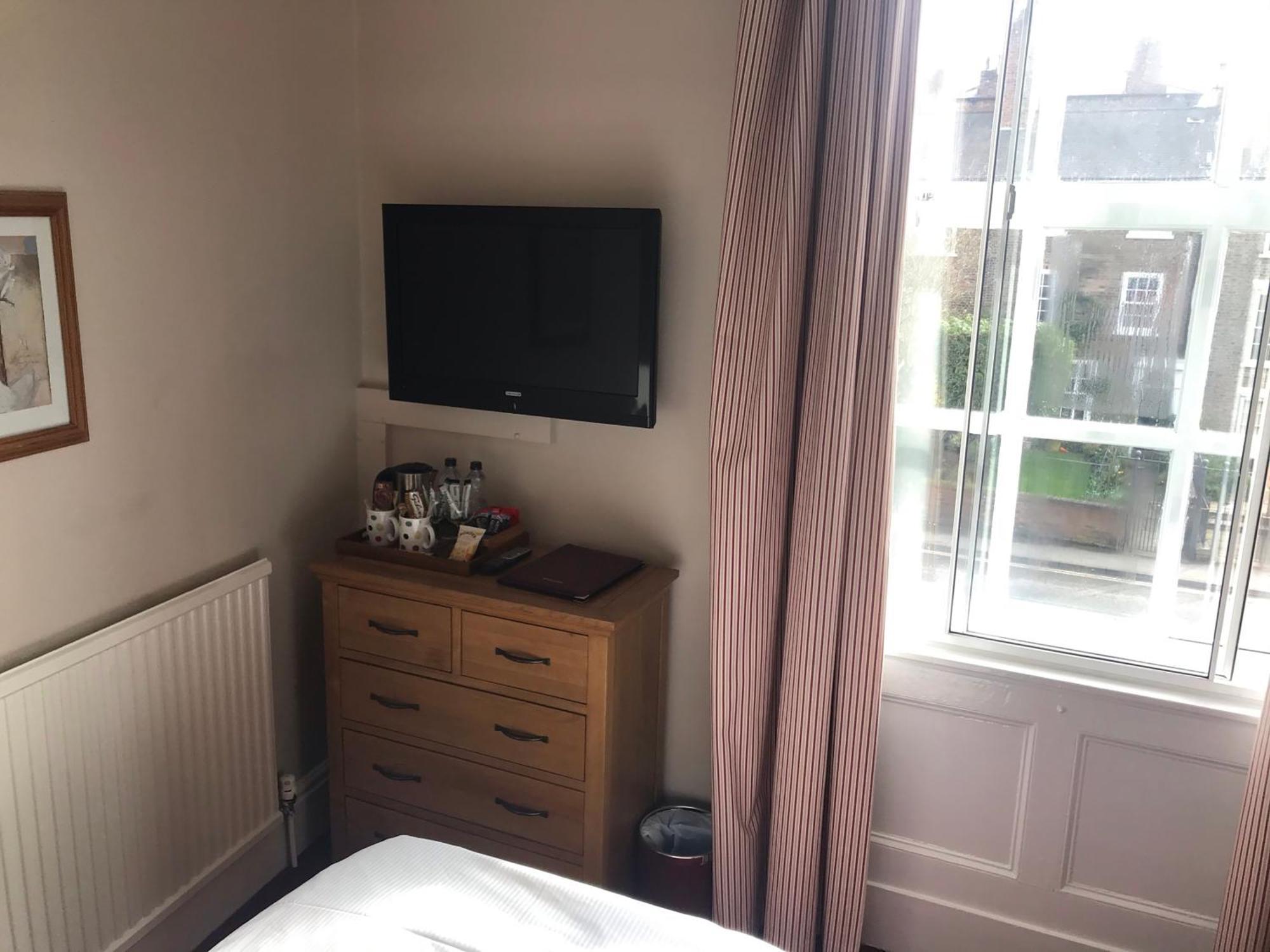 The Apple House Guest house 4*