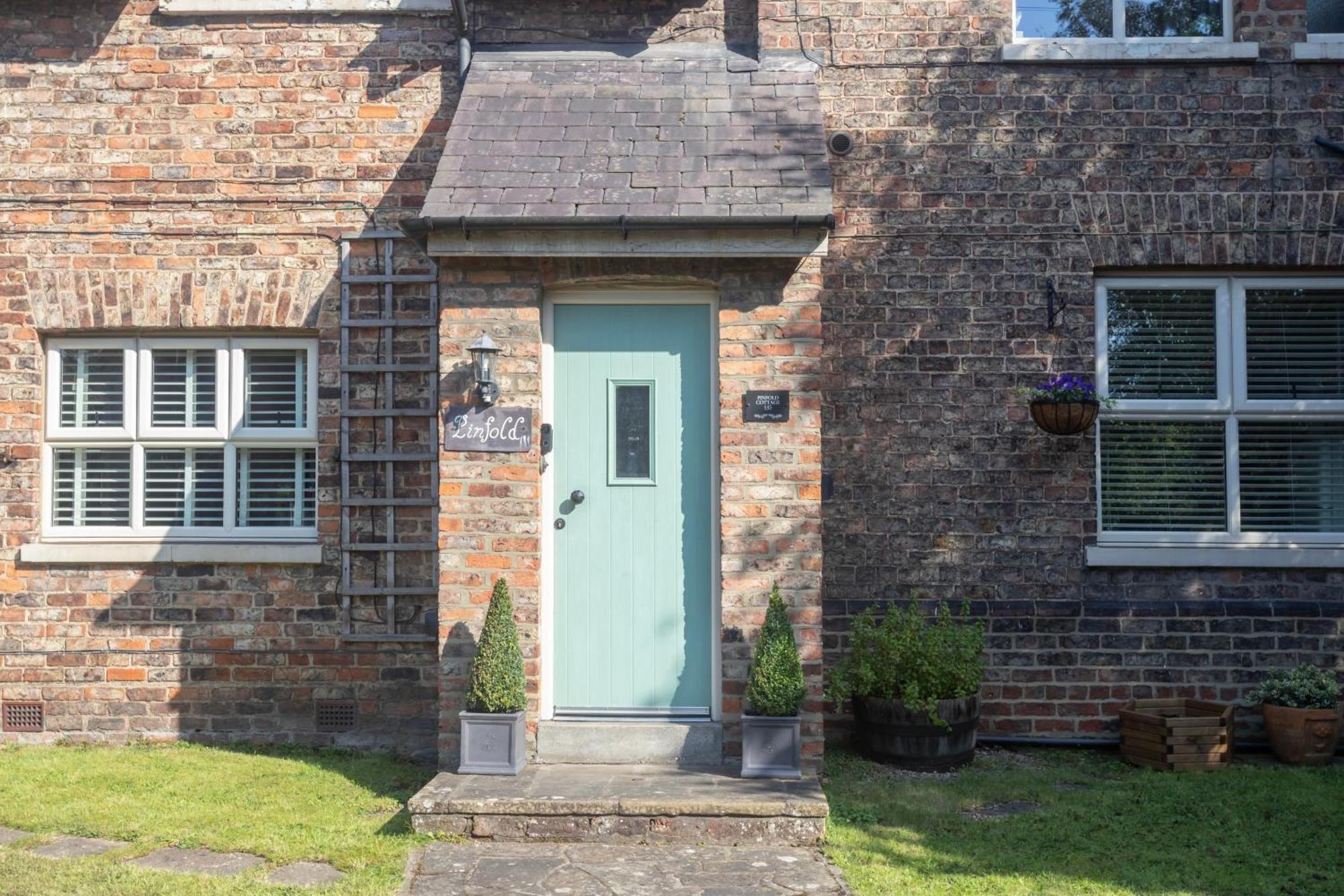 Pinfold Guest house