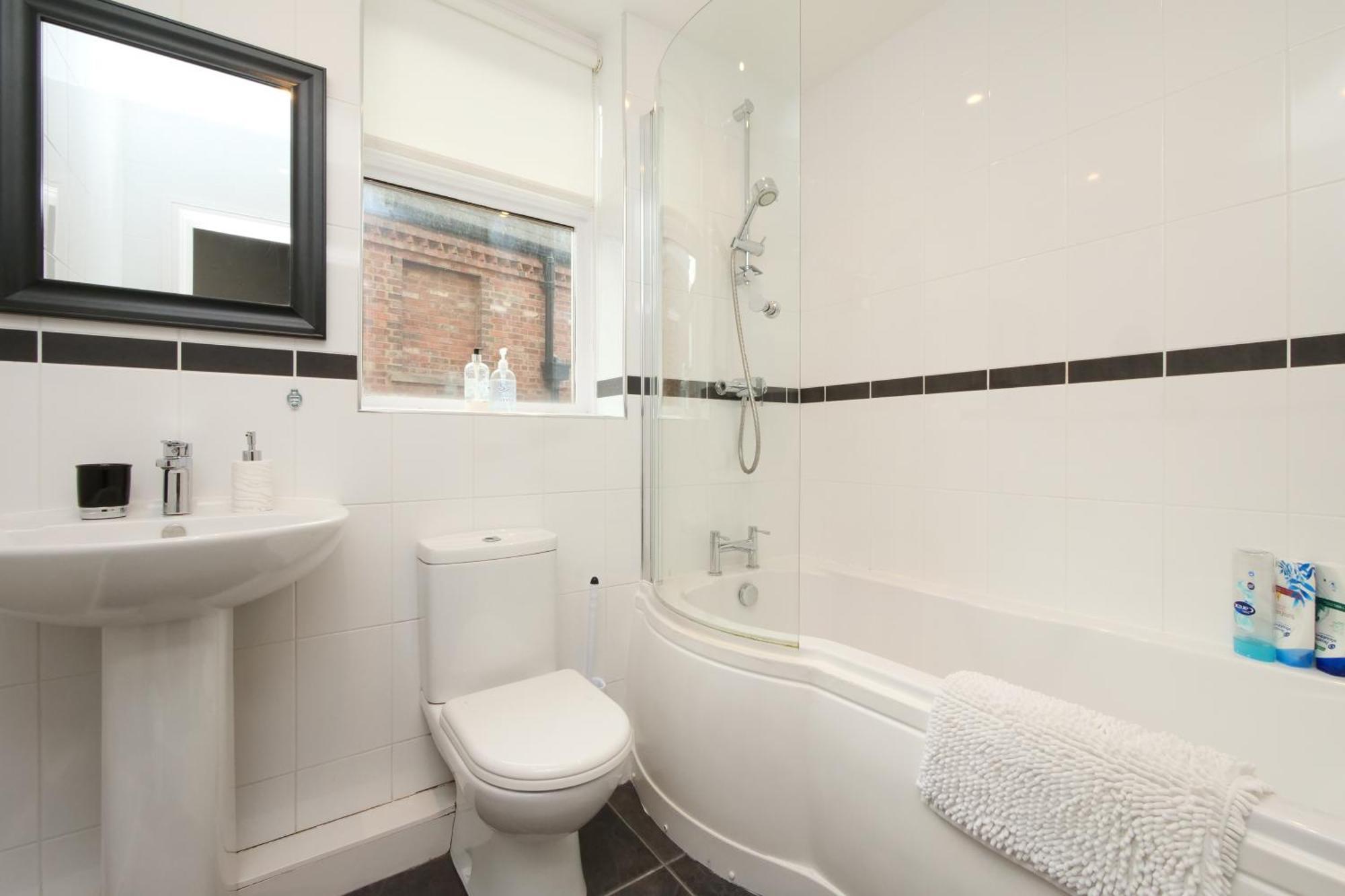 Large Flat - Very - Business York