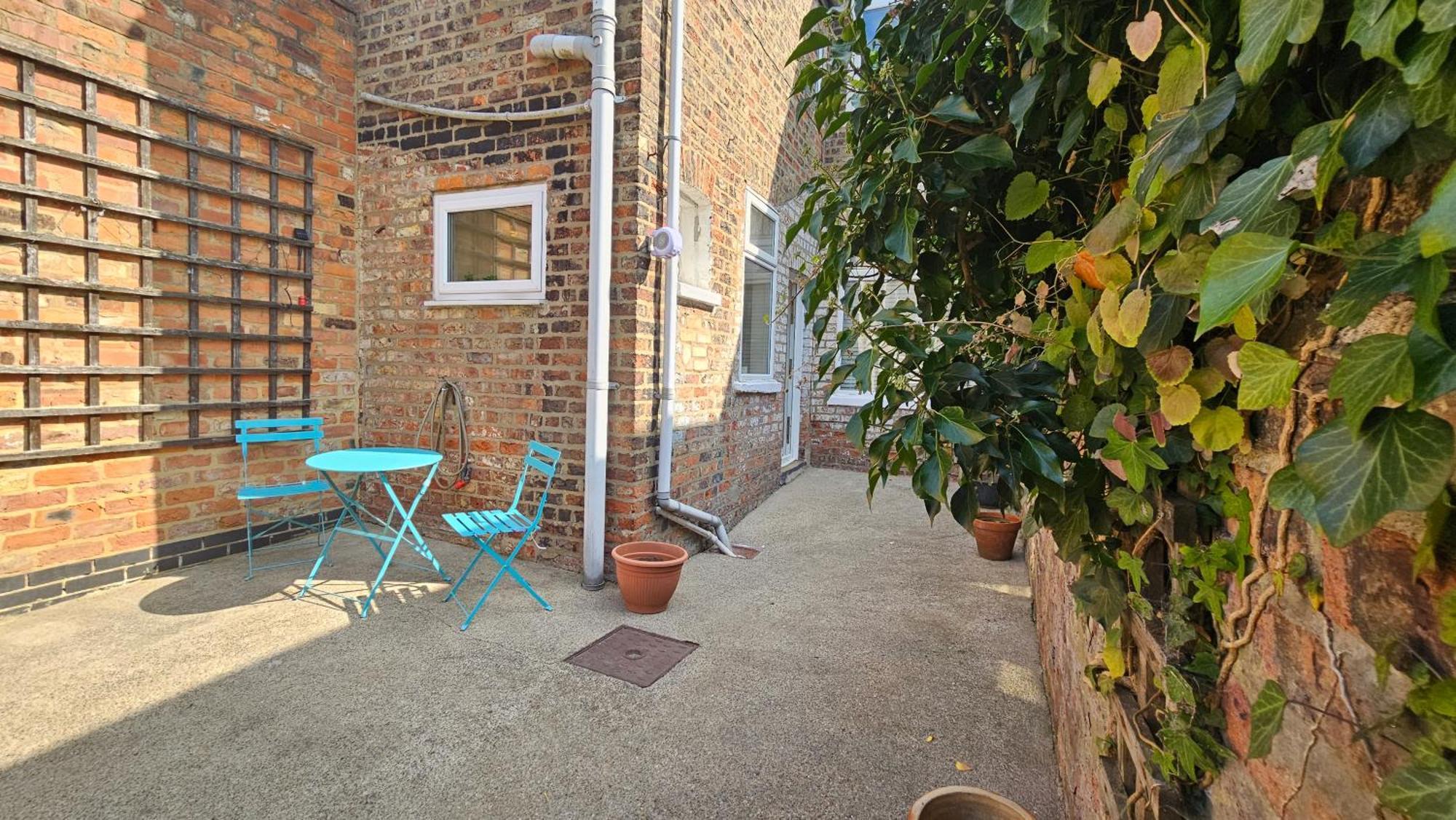 St Pauls Terrace - 2 Bed House Nr Train Station * York