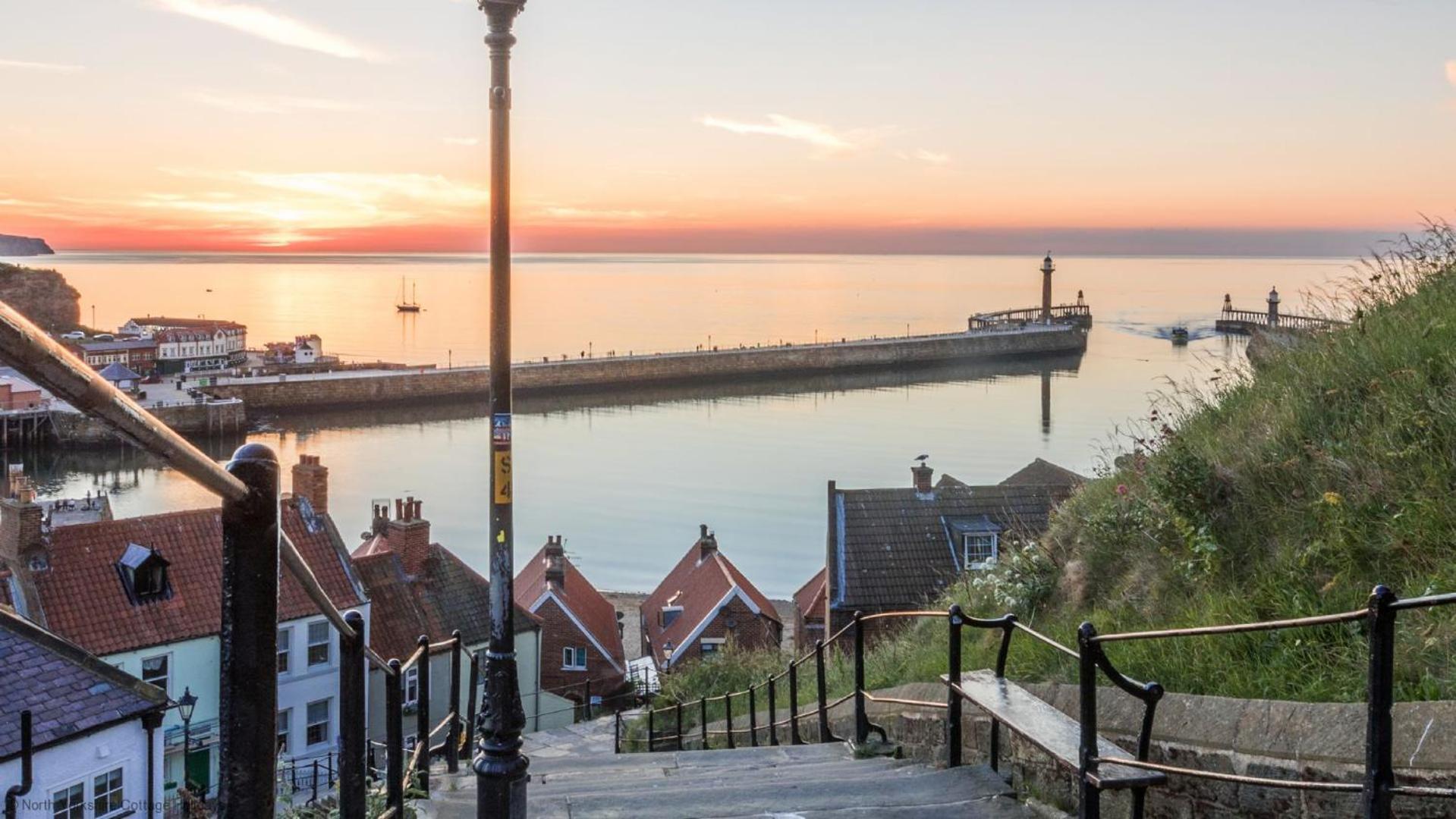 Dovecote House - Luxury Town House - Dog Friendly Holiday home *
