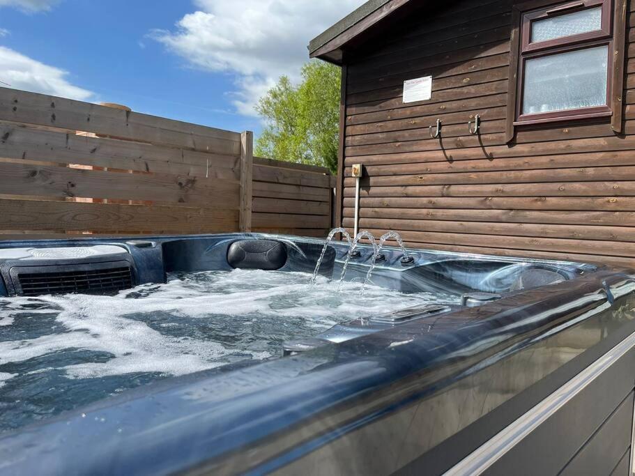 Wild Oats 17, Yellowtop Country Park Villa