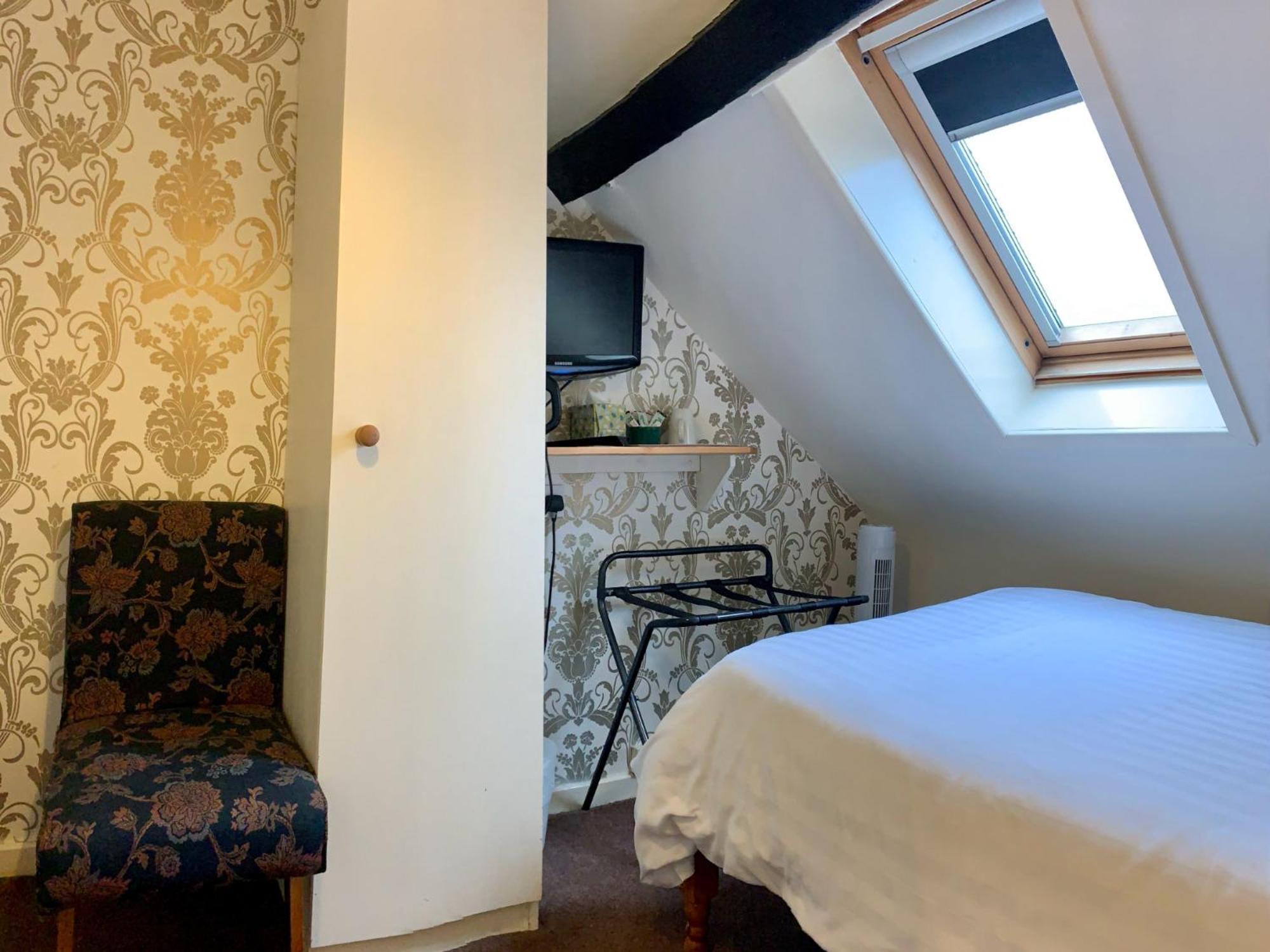 The Crescent Guest house
