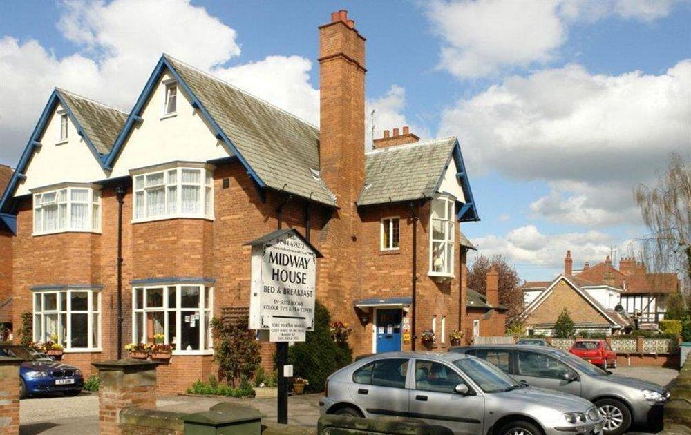 Guest house Midway York