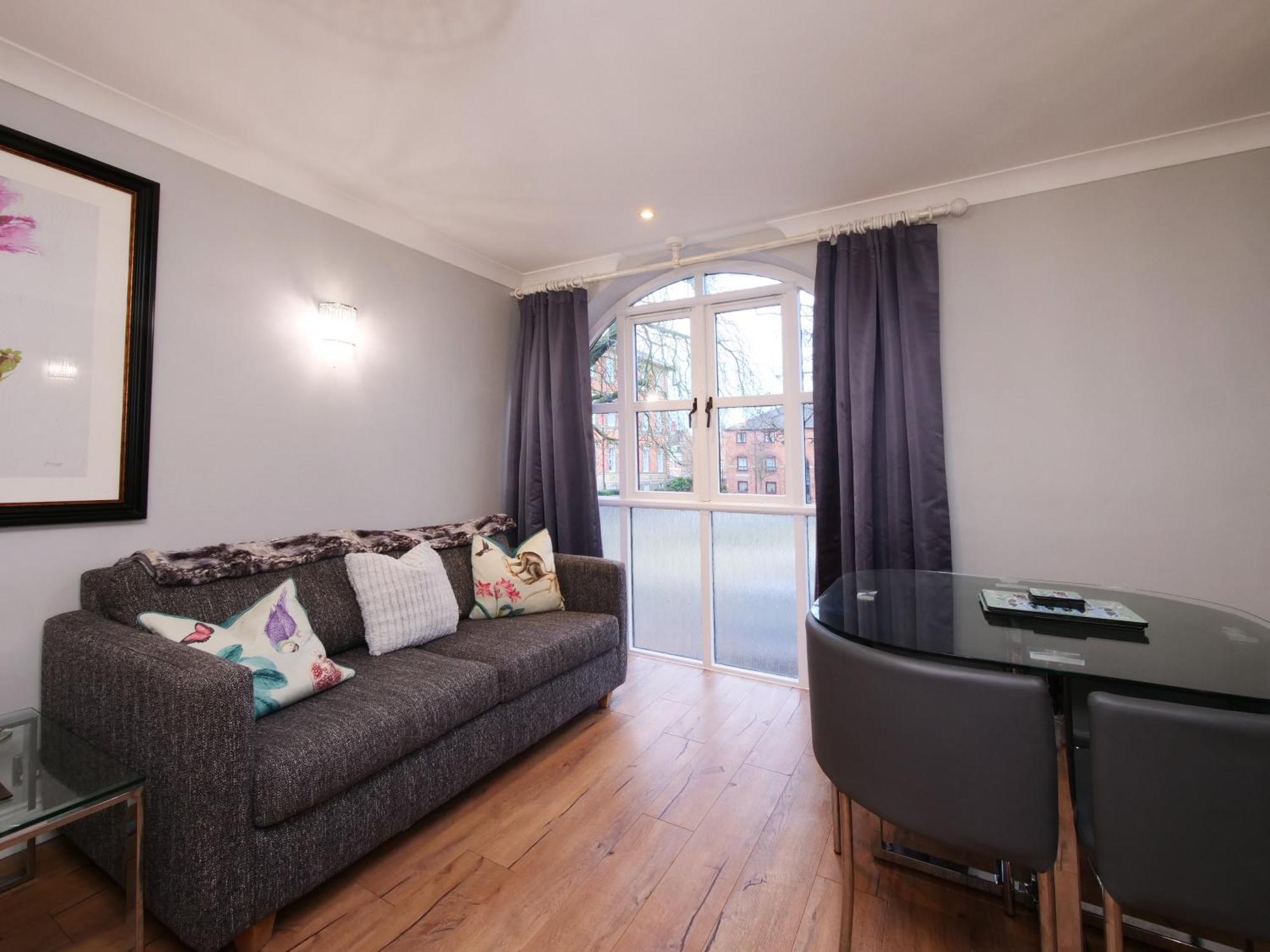 Centre Mews House