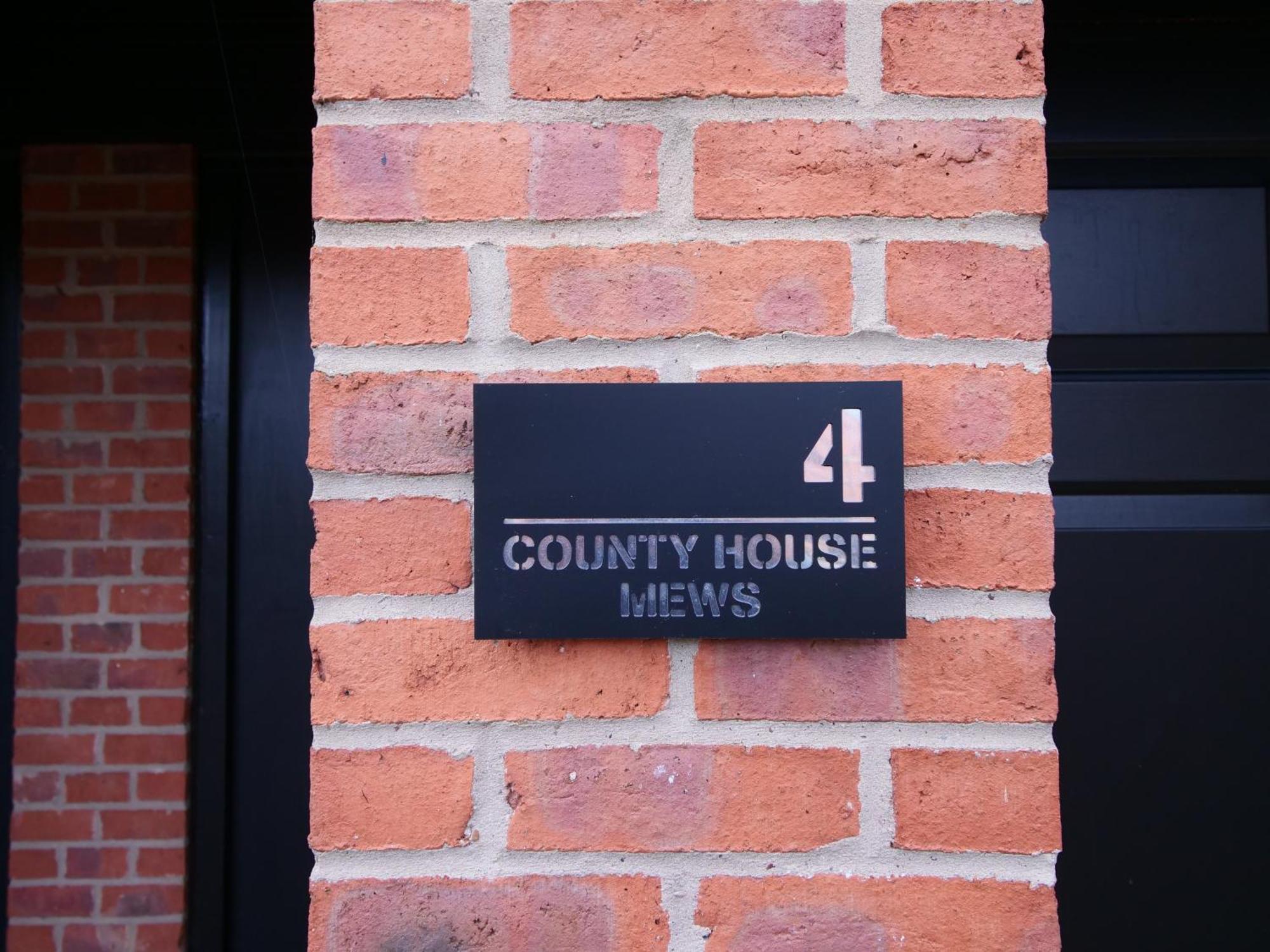 Centre Mews House Holiday home *