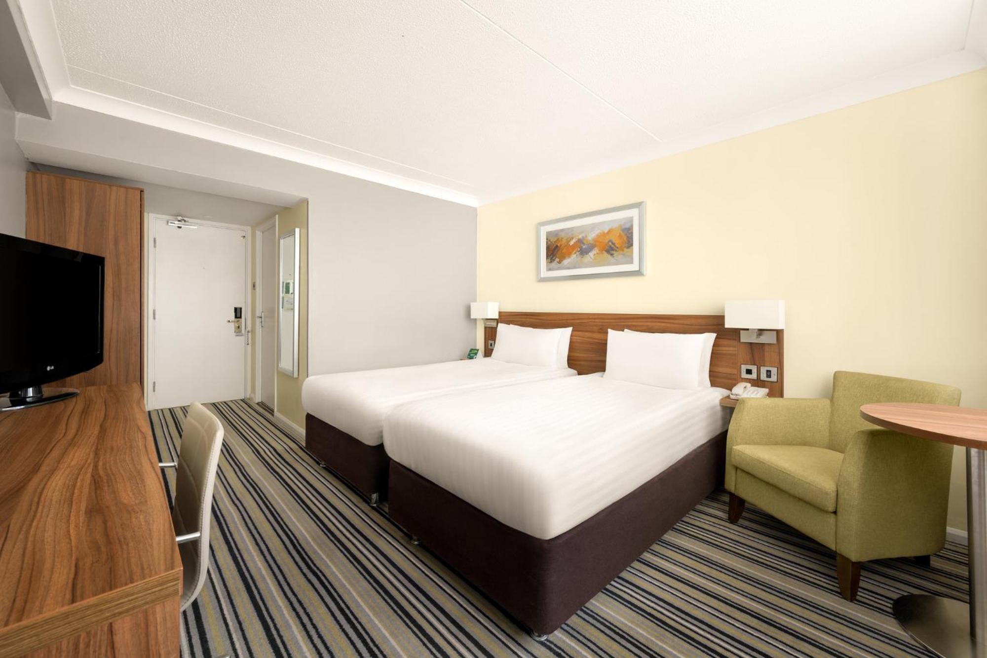 By Ihg Hotel 4*