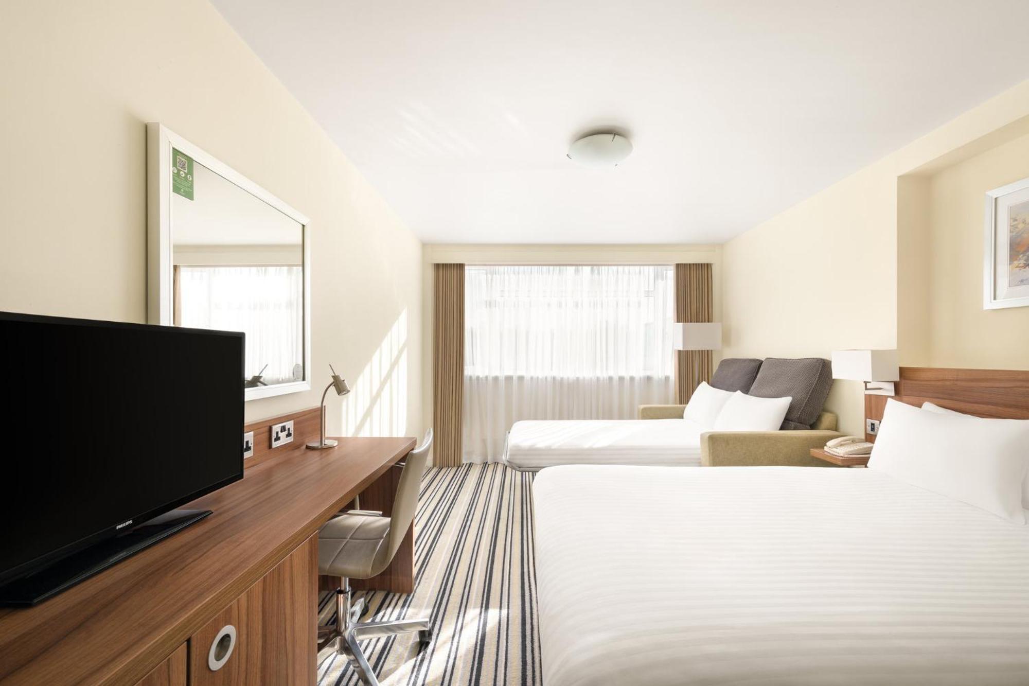 Hotel By Ihg 4*