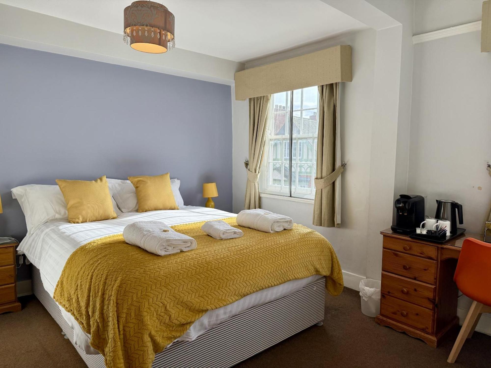 Guest house The Crescent