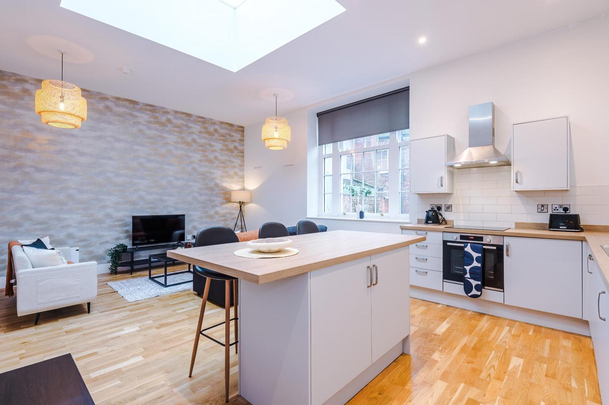 Boutique Sleep 12 Apartment York