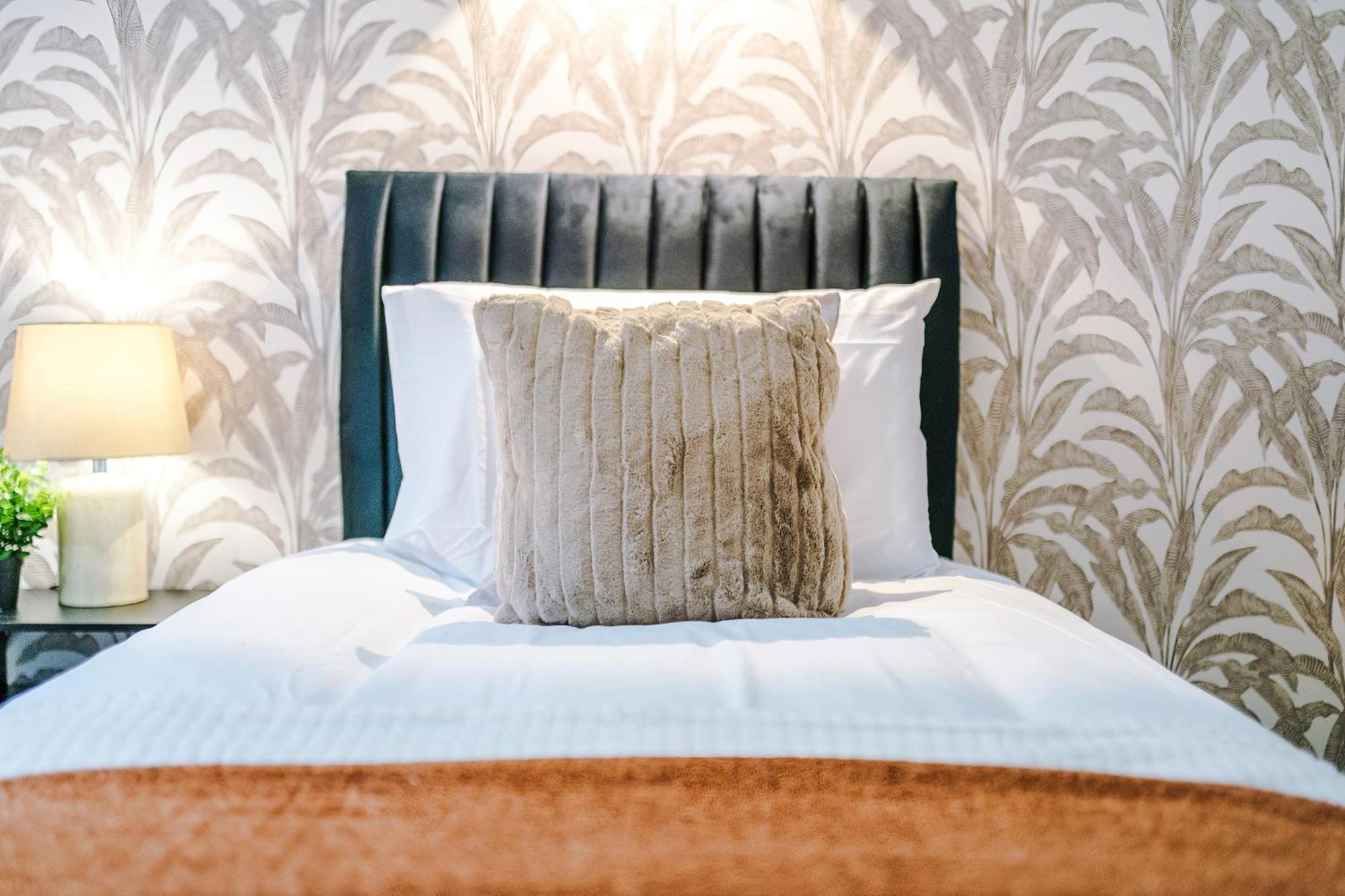 Apartment Boutique Sleep 12 *