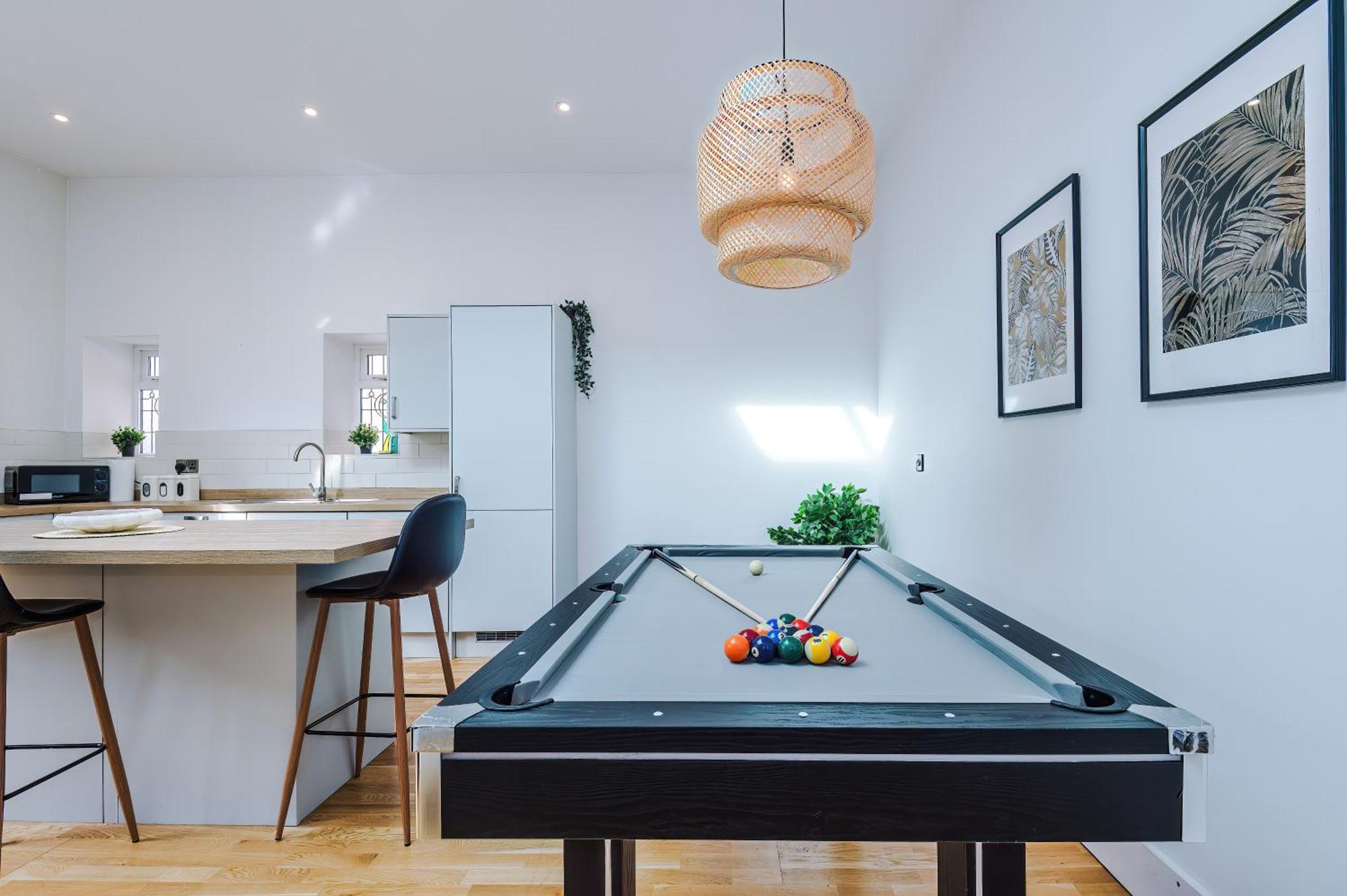 Charming 2 Bed In - Sleeps 6 Apartment York
