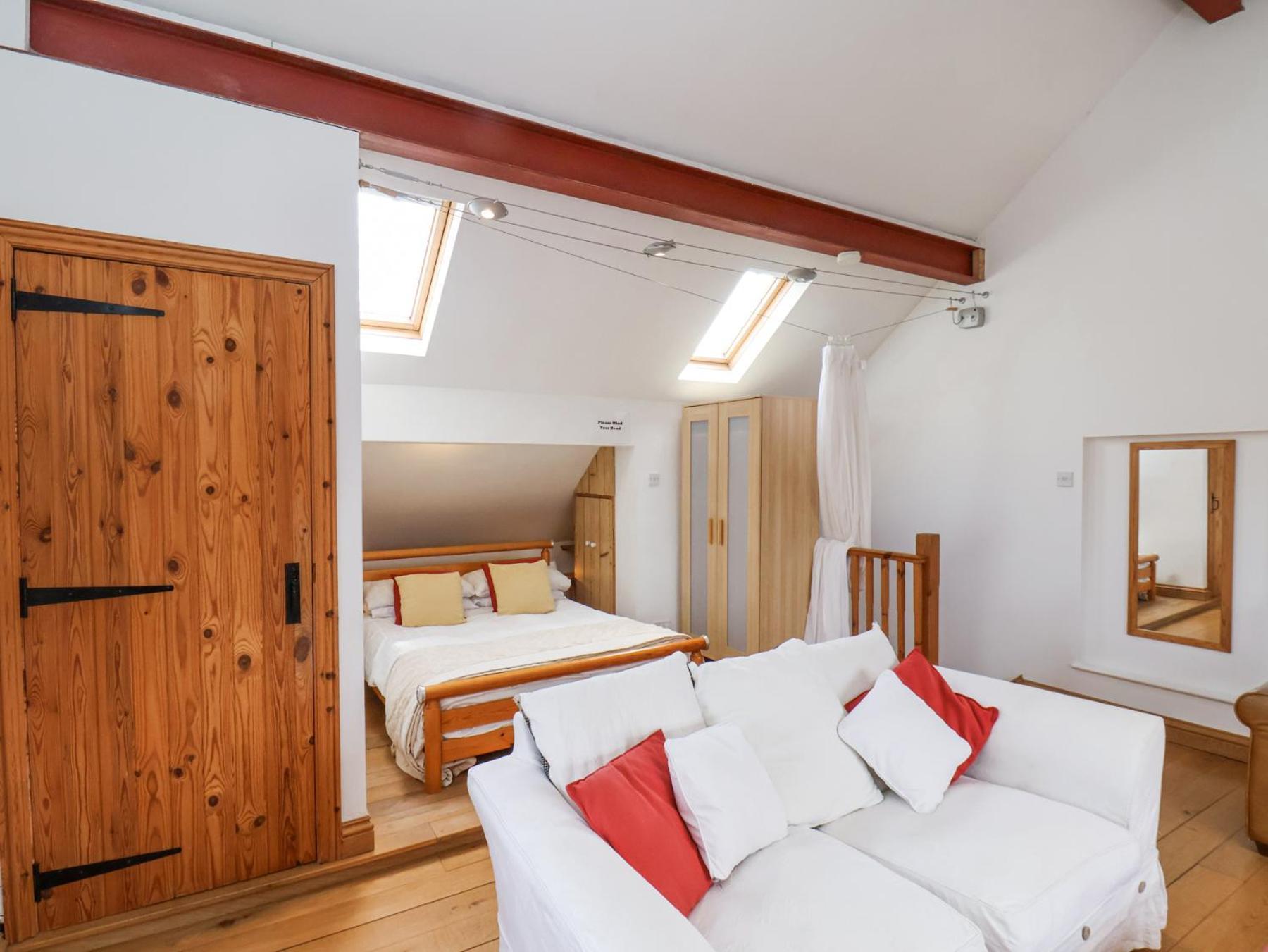 The Barn - Poplar Farm * York