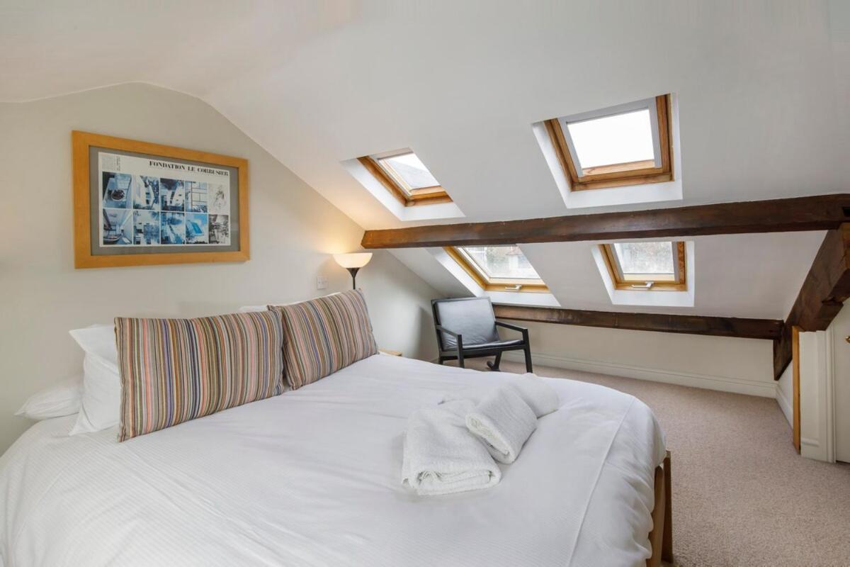 Hot Tub - Pool Table, Holiday home York