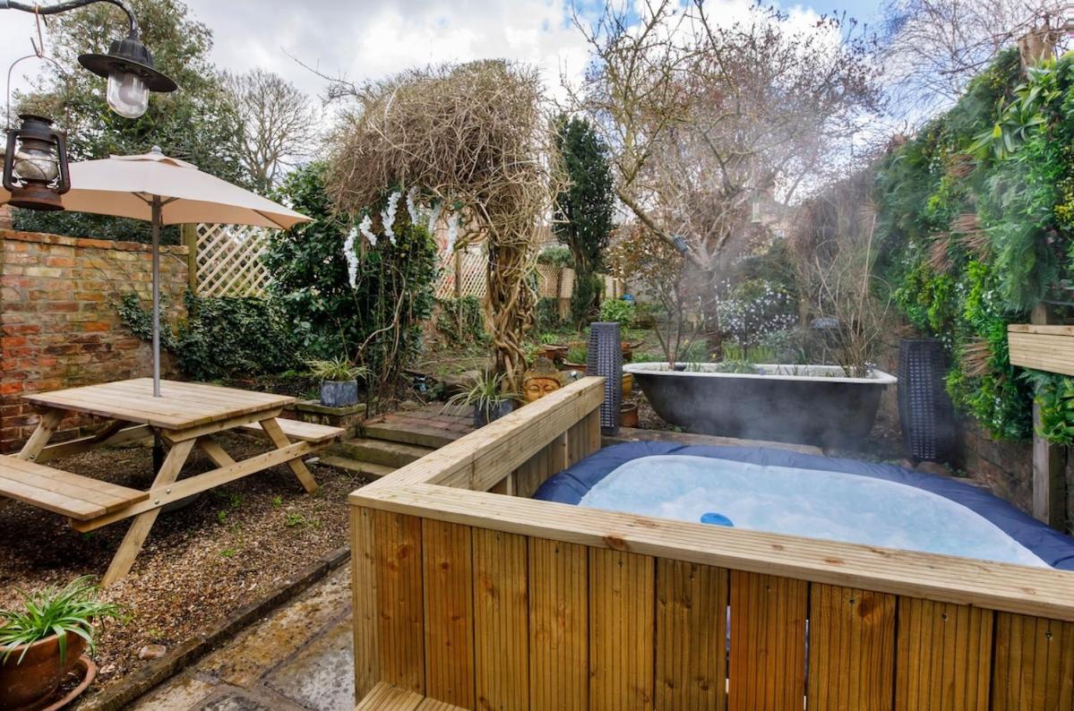 Holiday home Hot Tub - Pool Table, *