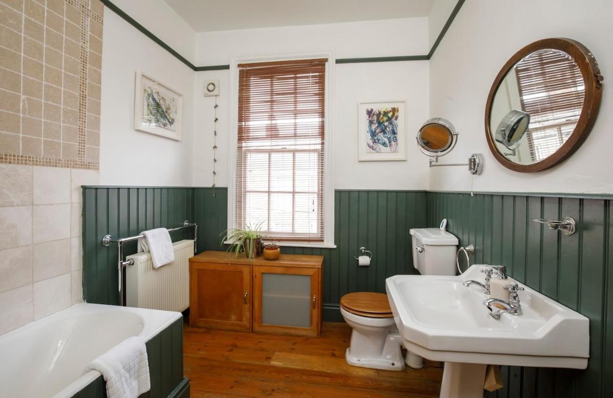 Holiday home Hot Tub - Pool Table, York