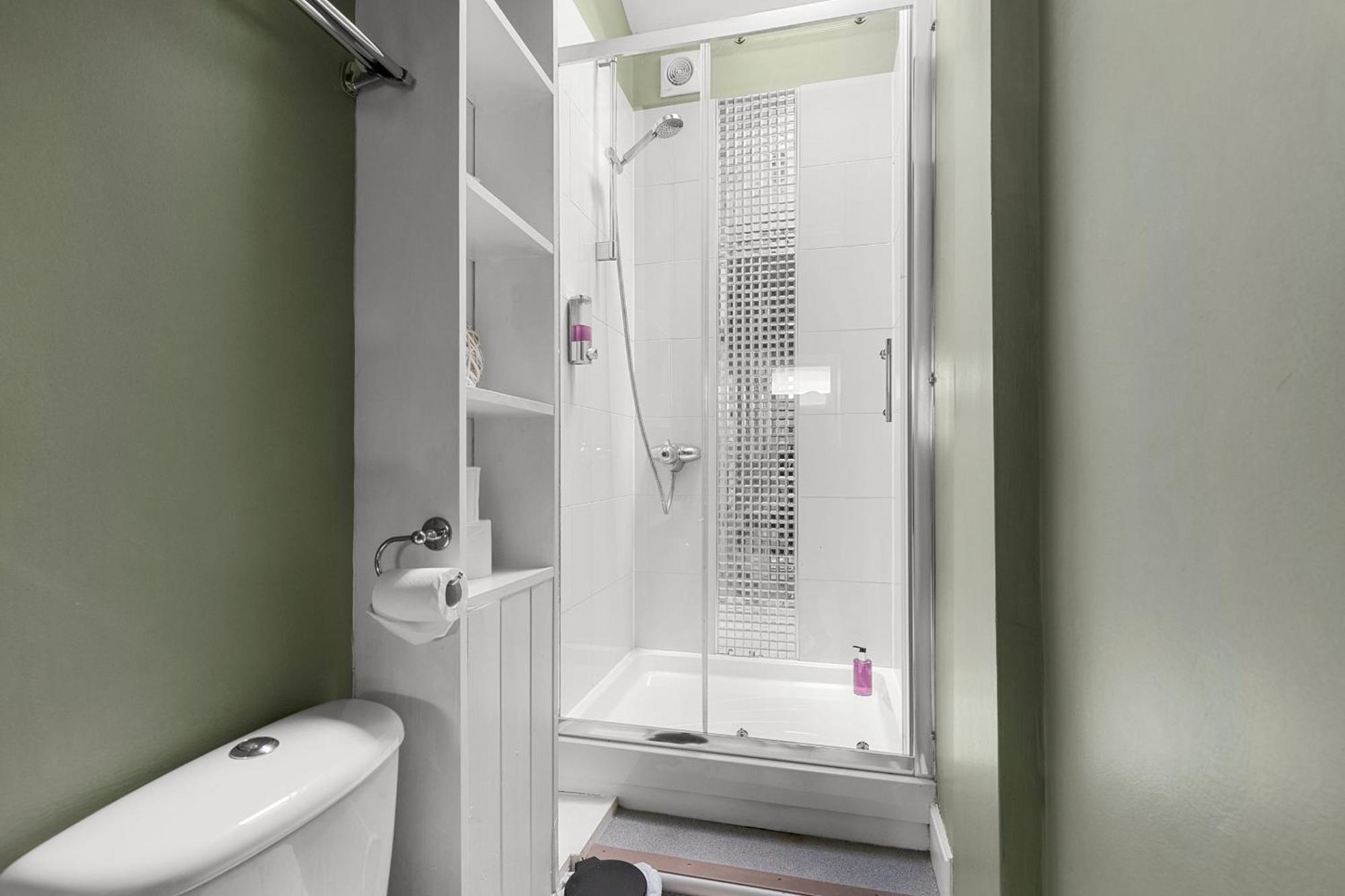 Holiday home Prospect Place - - Free Parking *