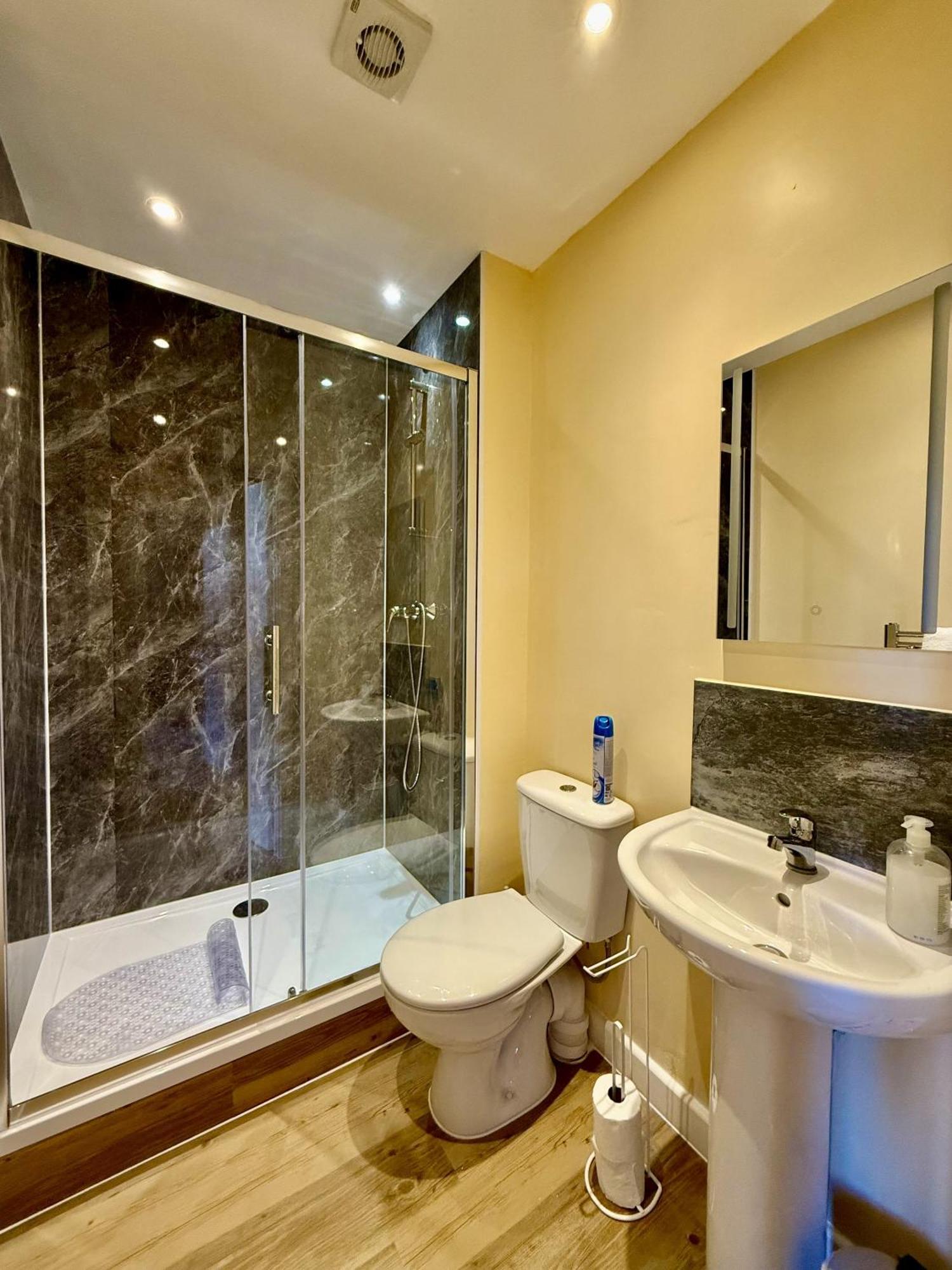 The Crescent Guest house *