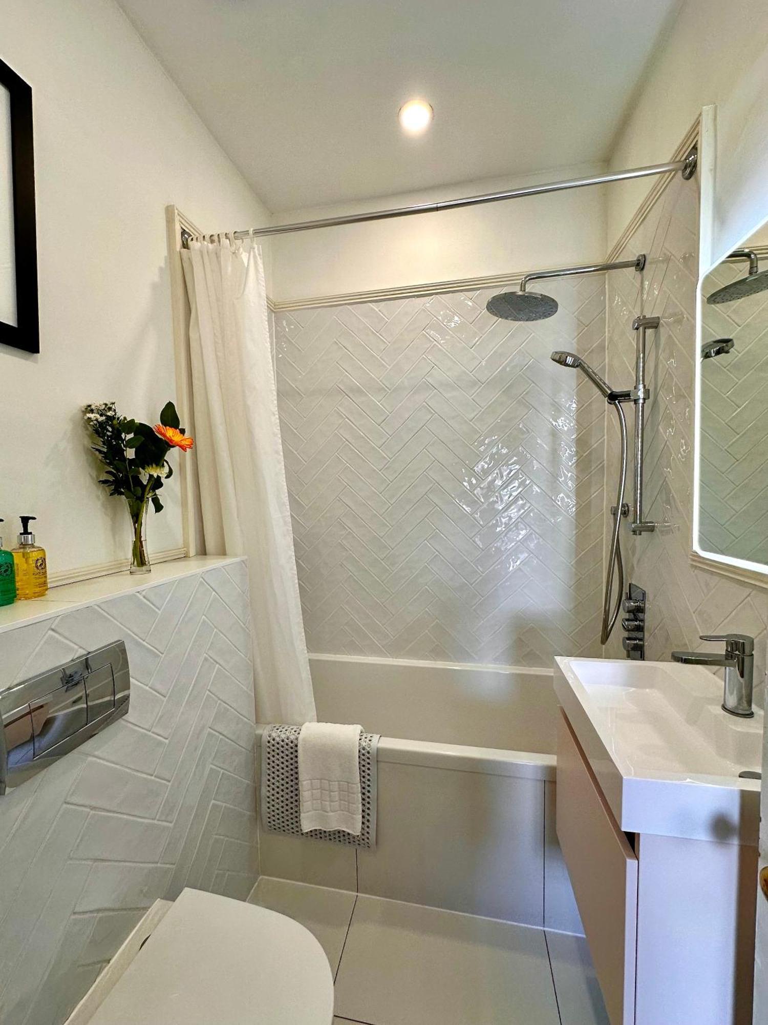 23 St Mary's Bed & Breakfast York