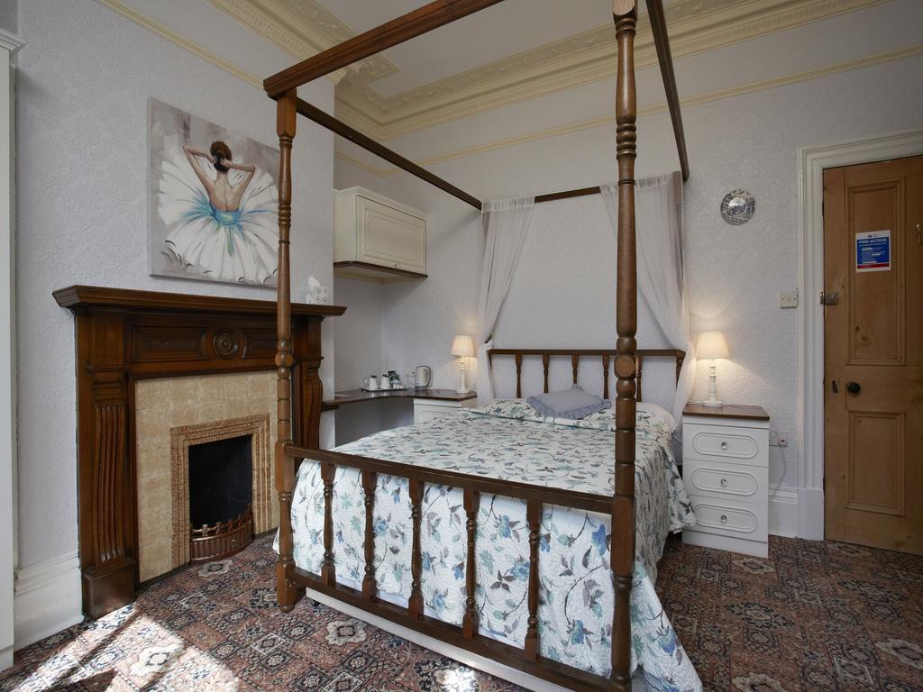 Fourposter York