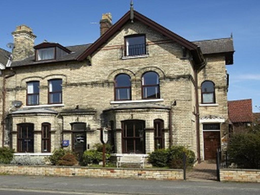 Guest house Fourposter