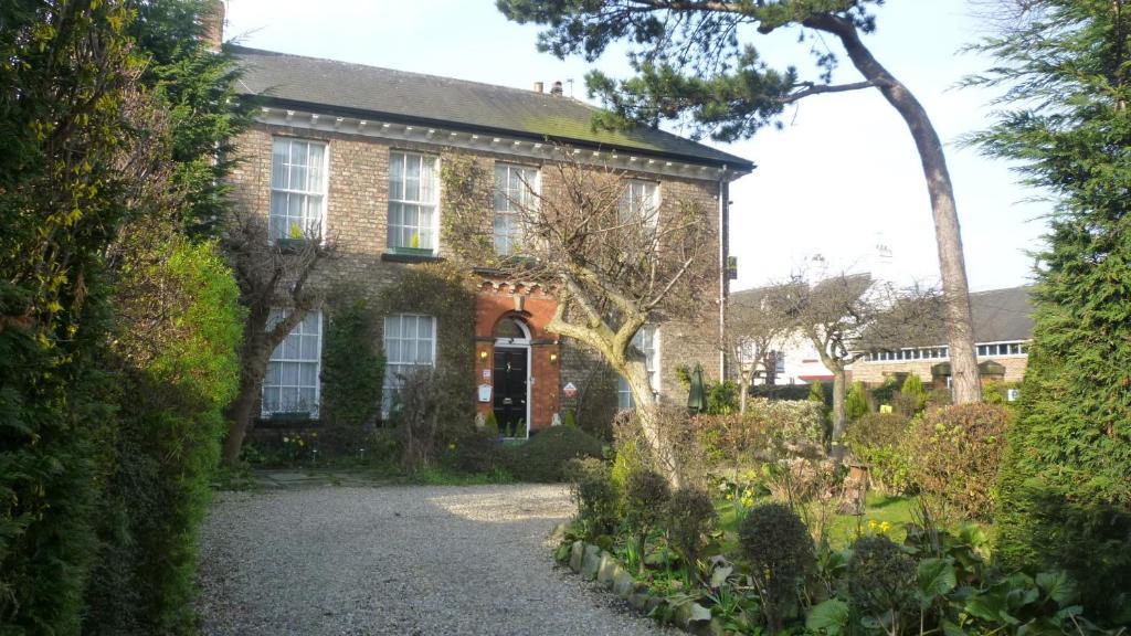 Guest house Holly