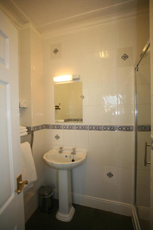 Barrington House Guest house